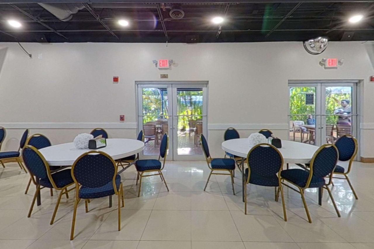 Rodeway Inn & Suites Fort Lauderdale Airport & Cruise Port Εξωτερικό φωτογραφία