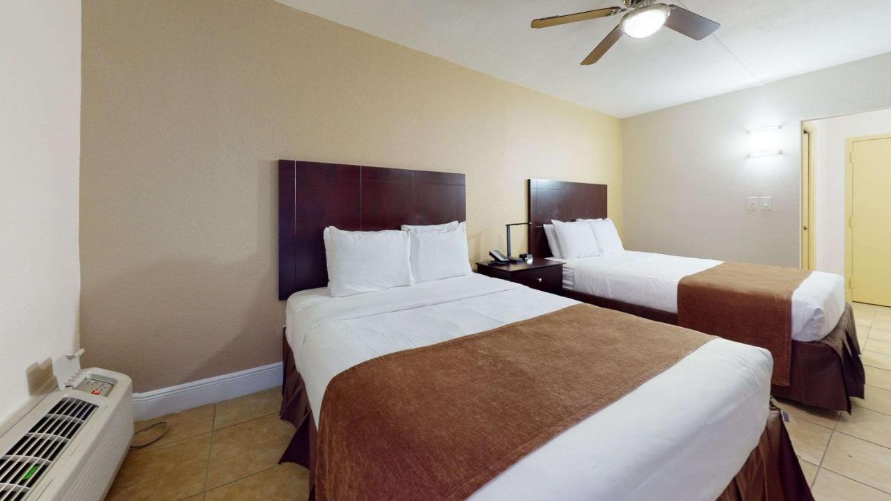Rodeway Inn & Suites Fort Lauderdale Airport & Cruise Port Εξωτερικό φωτογραφία